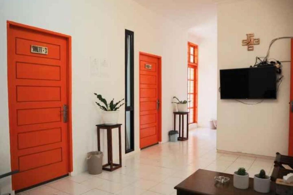 Oyo 91477 Fazira Home Stay Syariah Sibolga Esterno foto